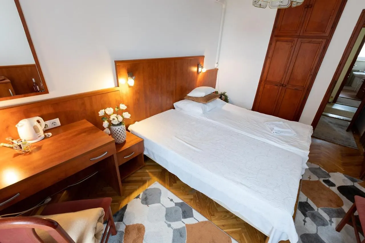 בודפשט Helios Hotel Apartments