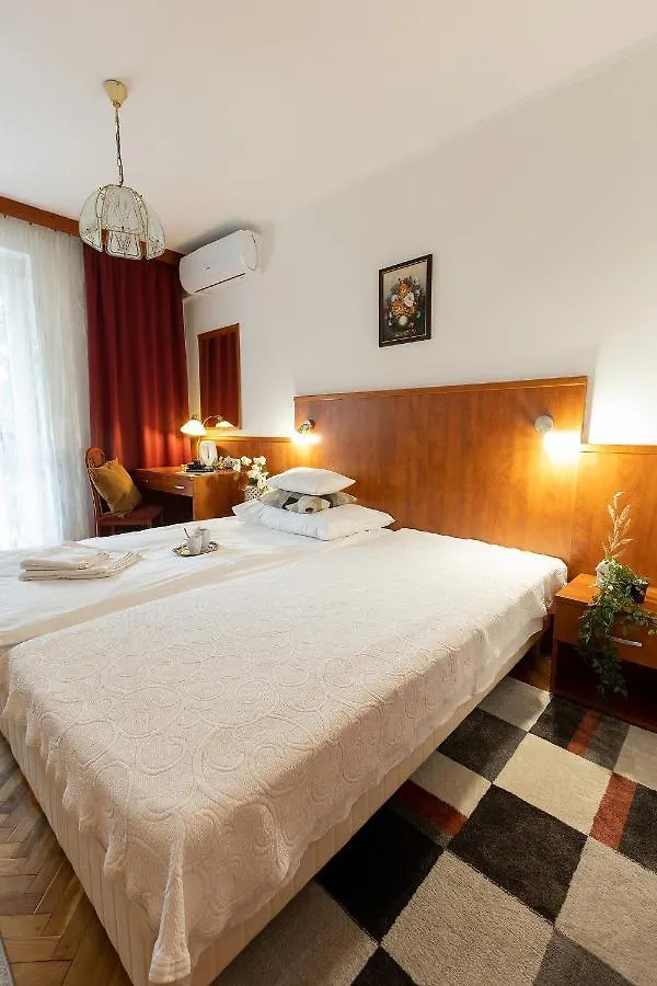 בודפשט Helios Hotel Apartments