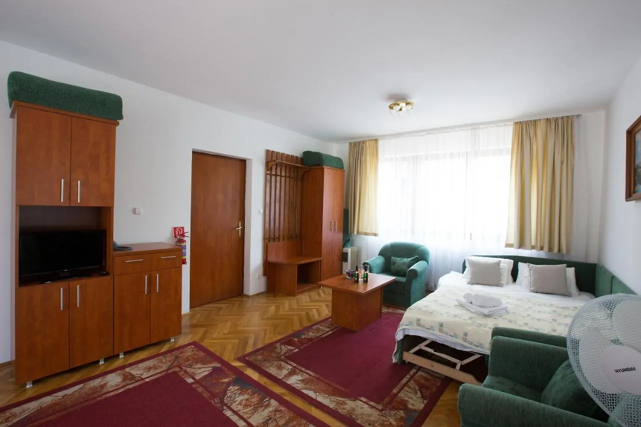 בודפשט Helios Hotel Apartments הונגריה