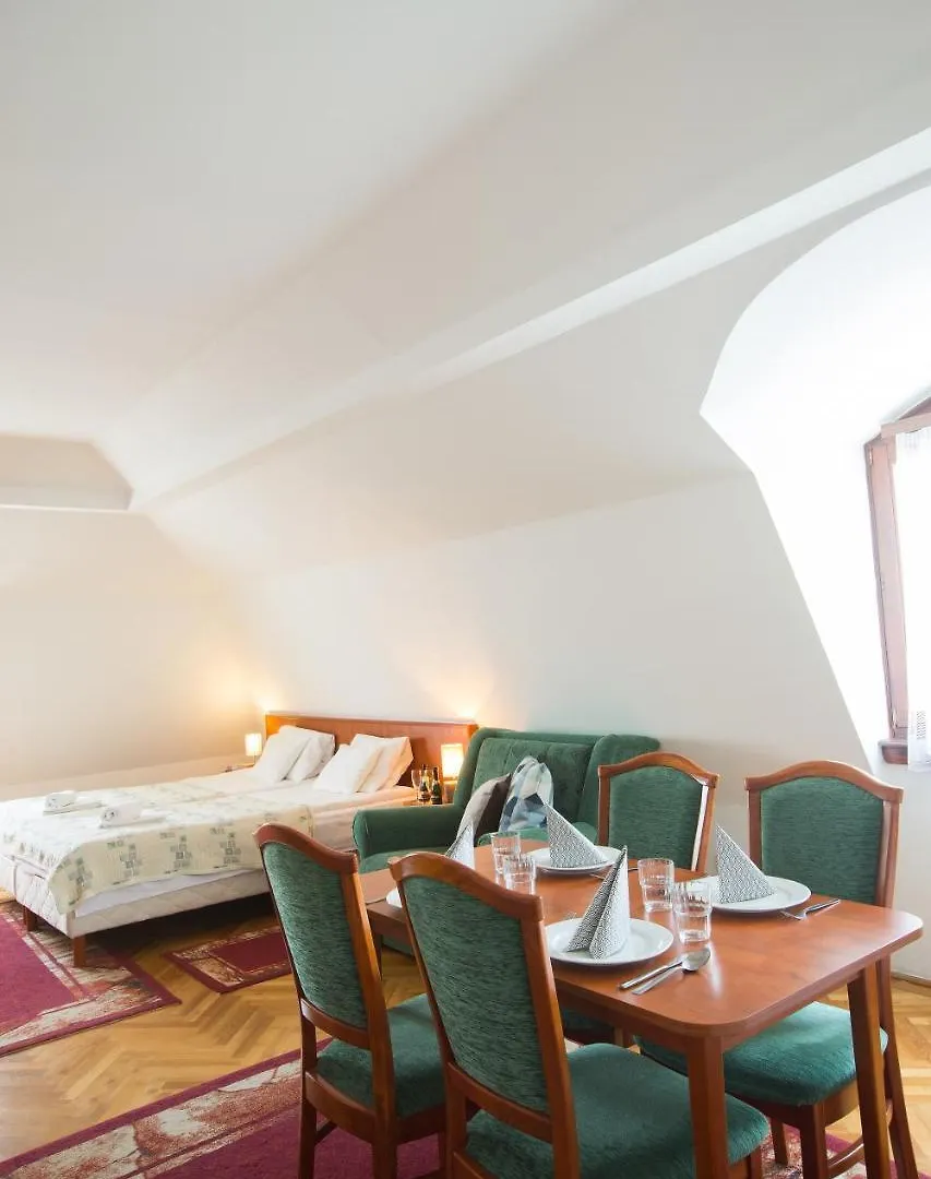 בודפשט Helios Hotel Apartments