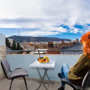 https://anna-tbilisi-0102-2.alltbilisihotels.com
