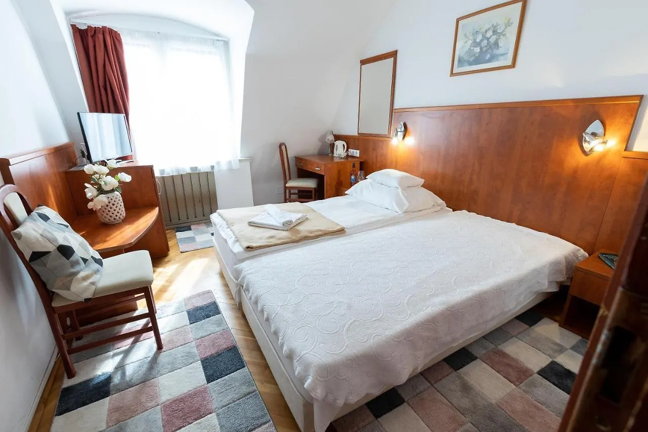 Helios Hotel Apartments Budapest