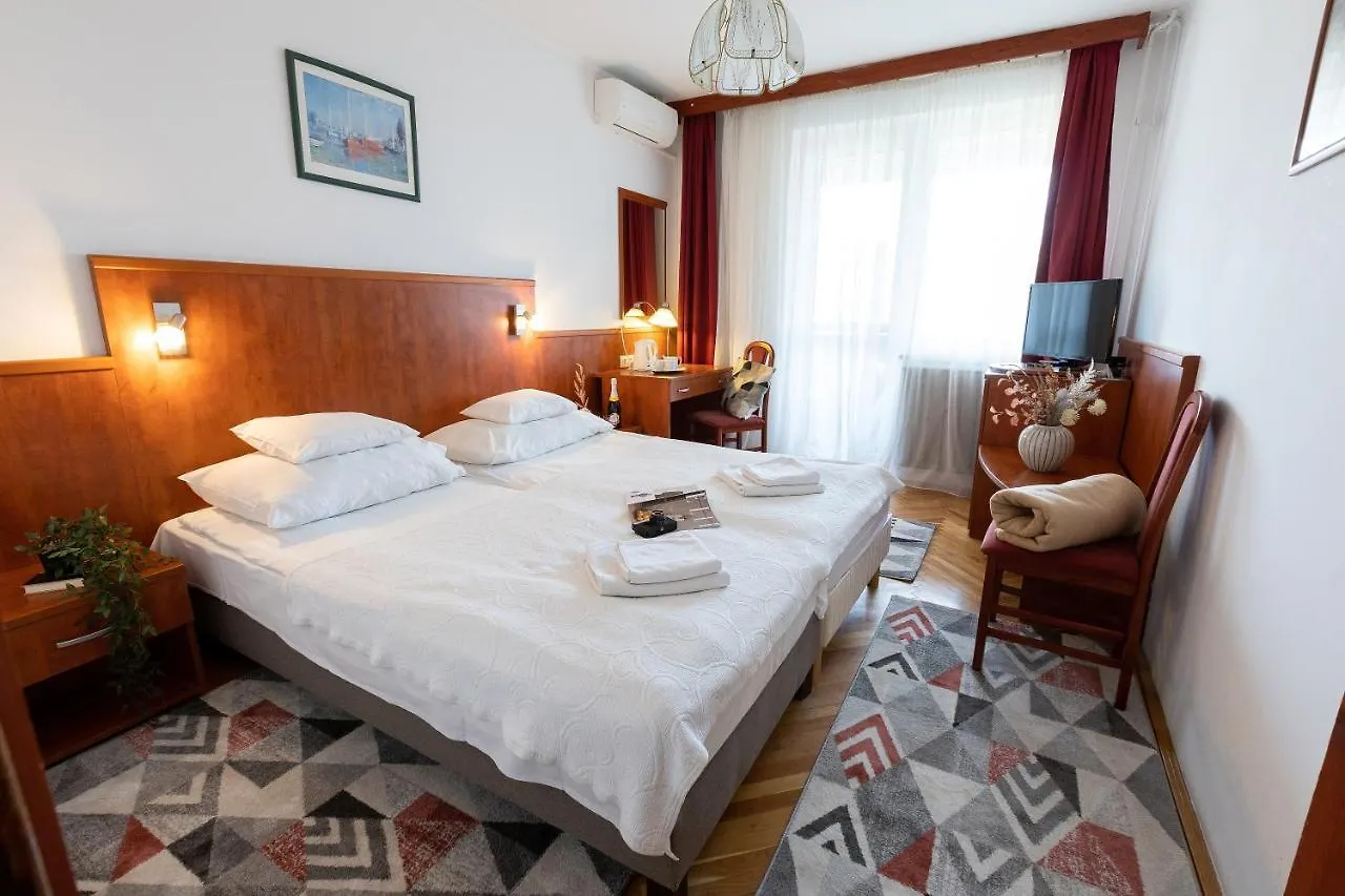 Helios Hotel Apartments Budapest